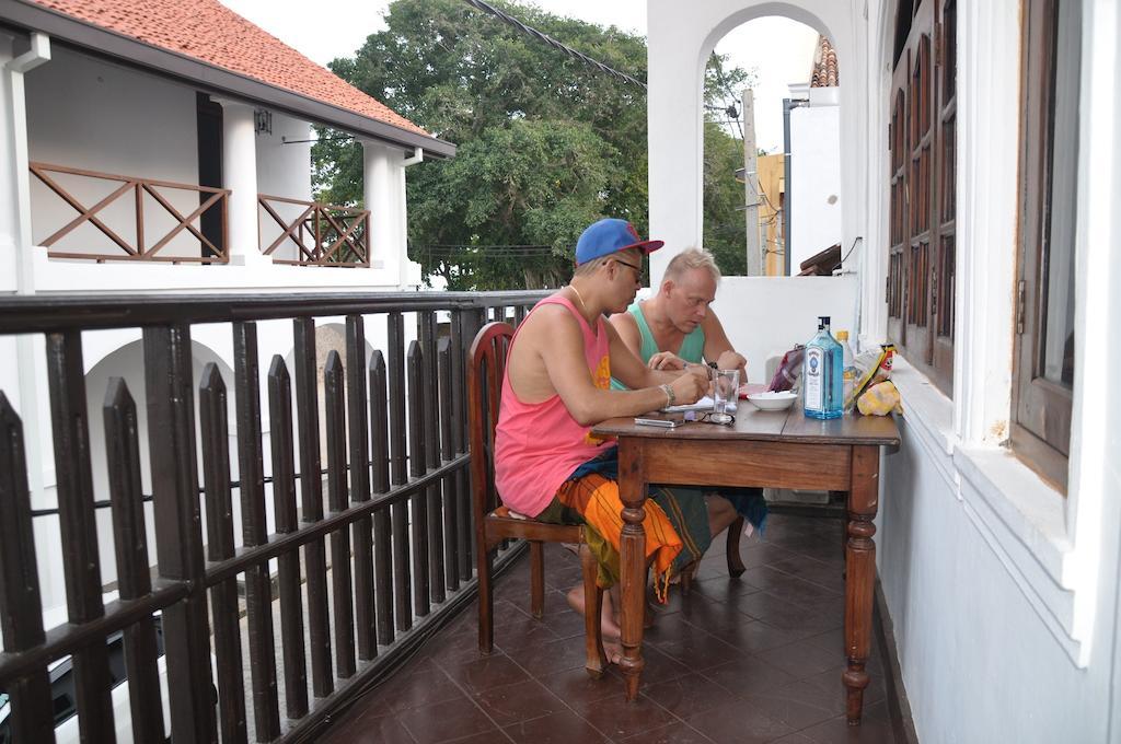 Thenu Rest Guest House Galle Exterior photo
